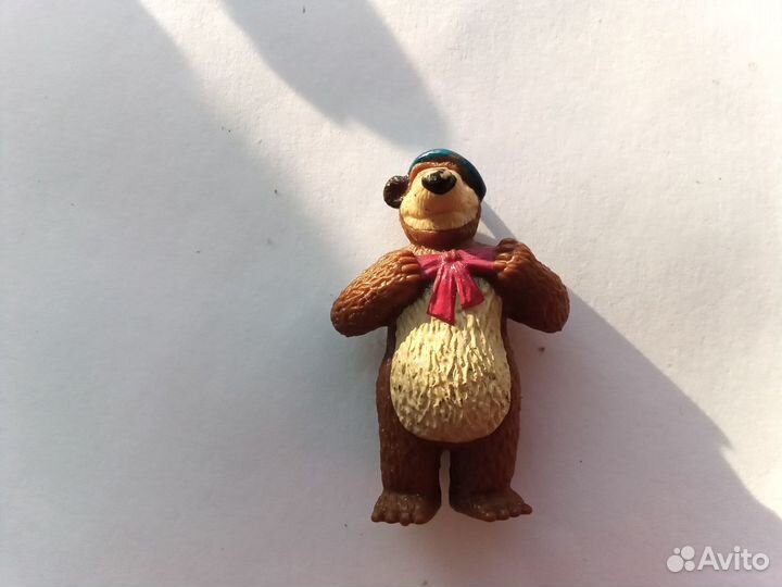 Киндер игрушки много