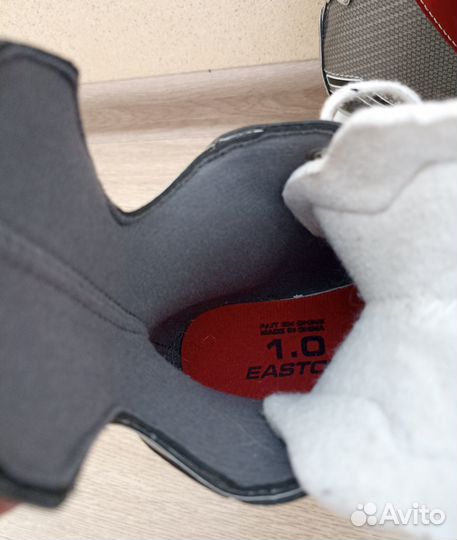 Продам детские коньки