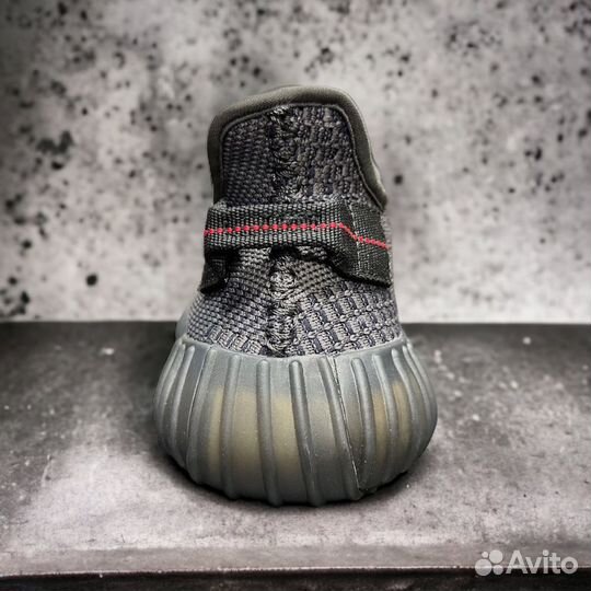 Кроссовки Adidas Yeezy Boost 350 V2 Black