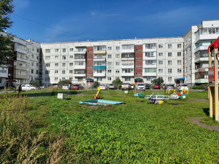 1-к. квартира, 42 м², 3/5 эт.