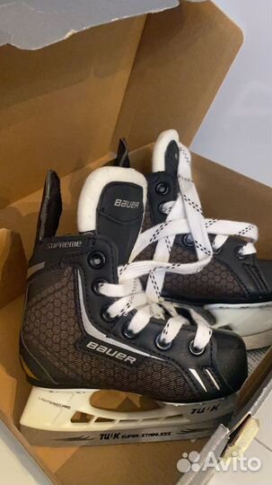 Продам детские коньки новые