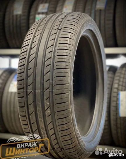 Westlake SA37 215/35 R18 84W