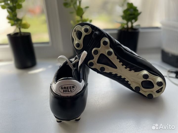 Бутсы черные