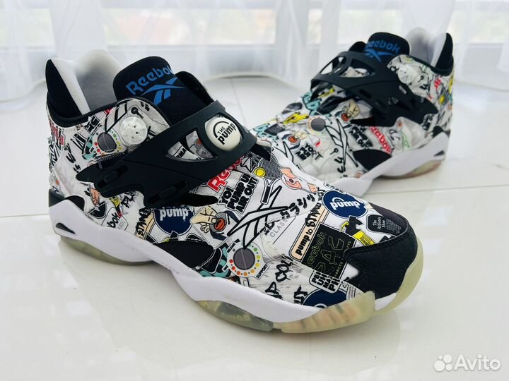 Кроссовки reebok pump court 'sticker city