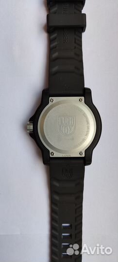 Часы Милитари Luminox 200м карбон сапфир Швейцария