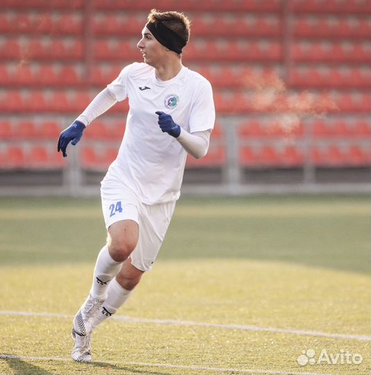 Индивидуальный тренер по футболу