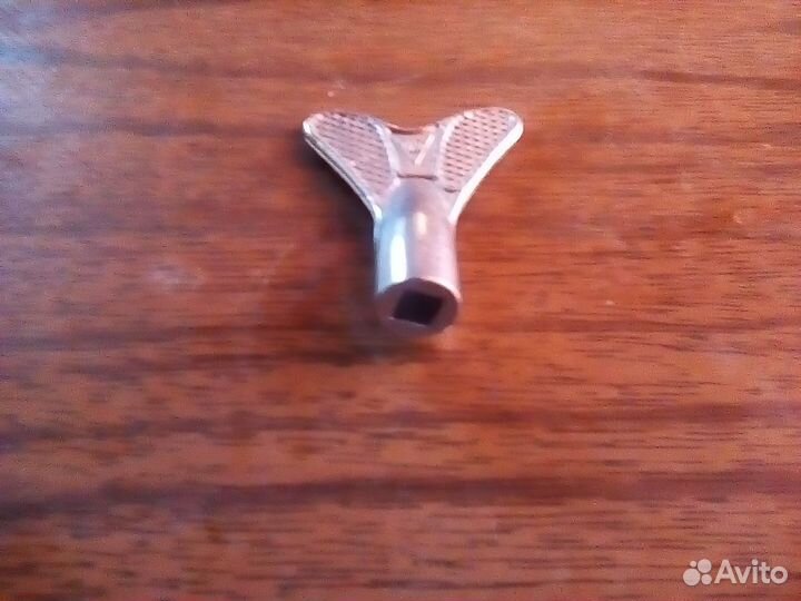 Ключ гитарный