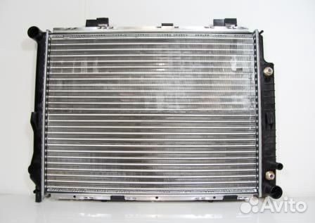 Mercedes E-class W 210 радиатор охлаждения новый