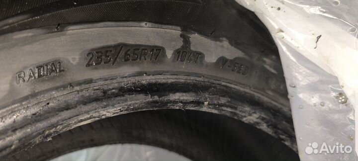 Viatti Bosco Nordico V-523 235/65 R17 104T