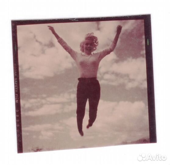 Мэрилин Монро цветной слайд