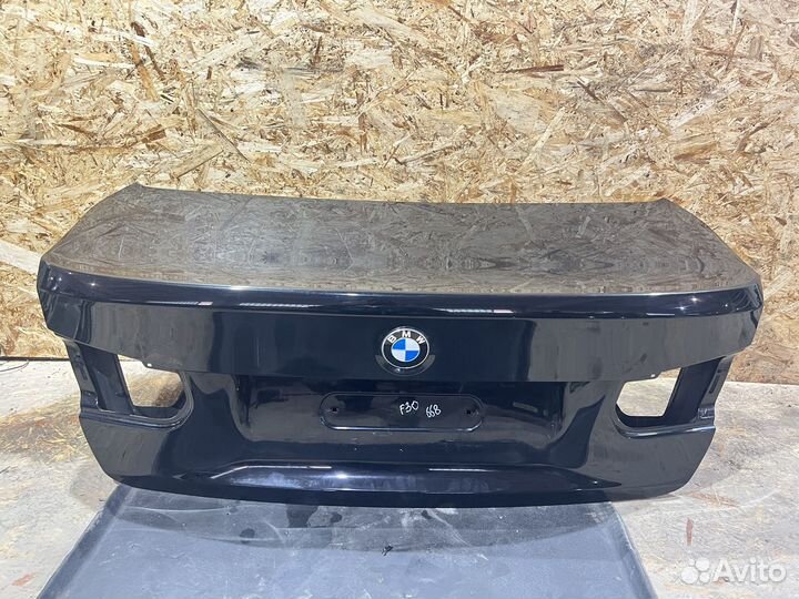 Крышка багажника черная 668 BMW F30