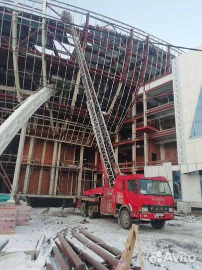 Автовышка аренда 10,45 метров. Услуги