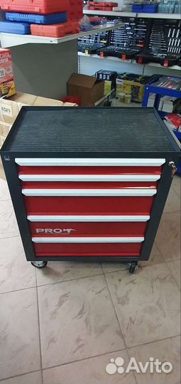 Тумба инструментальная 5-и полочная 101 предмет