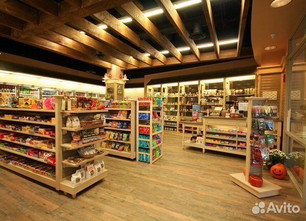 Продуктовый магазин / В крупном ЖК