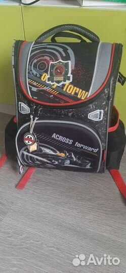 Рюкзак школьный для мальчика