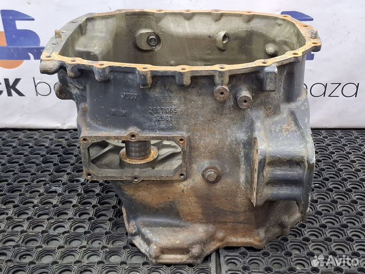 2067065 Корпус кпп средняя часть Scania 5-series