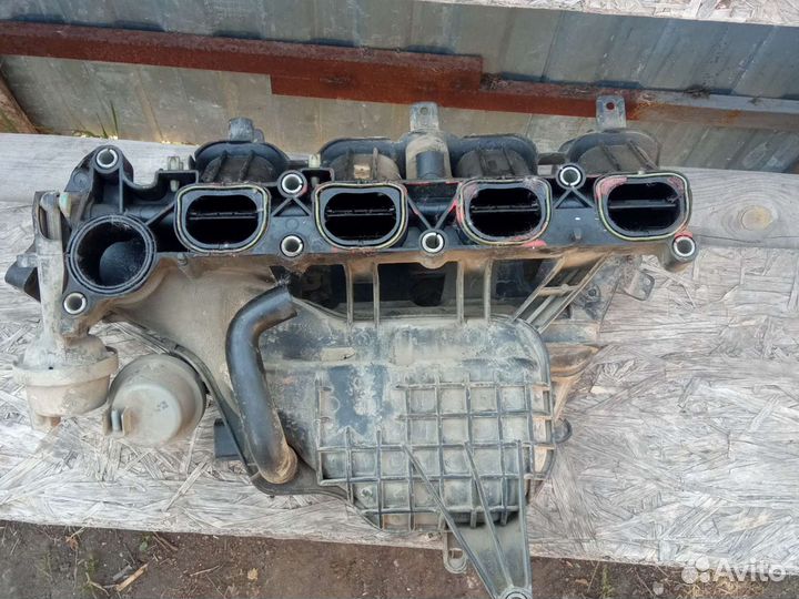 Двигатель Форд фокус 1.8