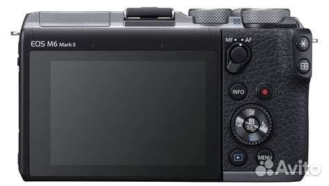 Canon EOS M6 Mark II Kit 18-150 mm silver