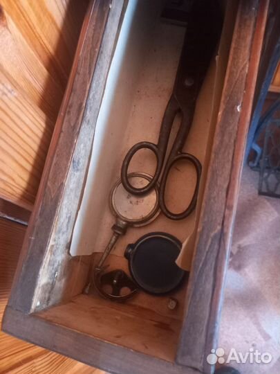 Швейная машинка singer