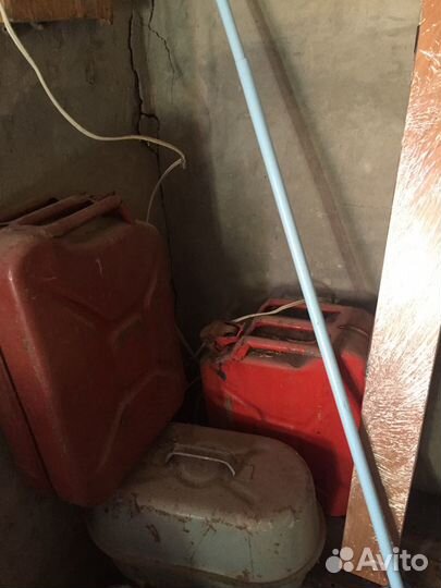 Канистры для бензина