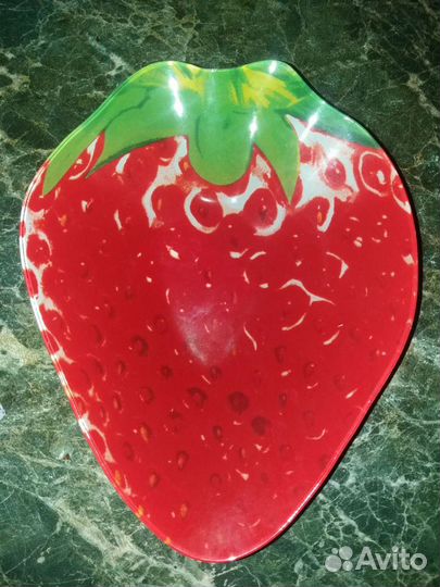 Салатник новый