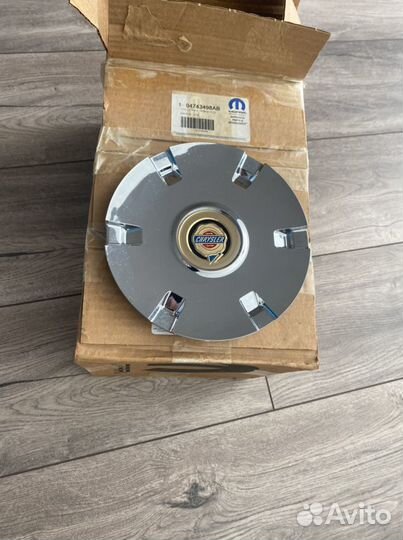 Колпаки на литые диски Chrysler Pacifica Mopar