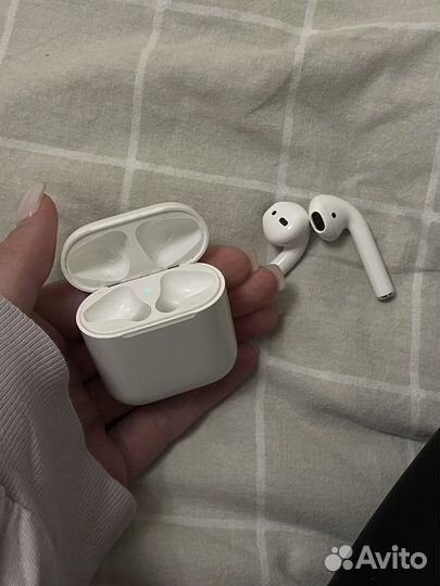 Беспроводные наушники apple airpods 2