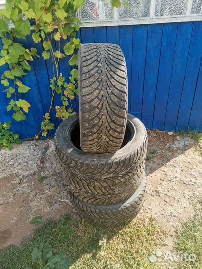 Sava Eskimo Stud 225/50 R34
