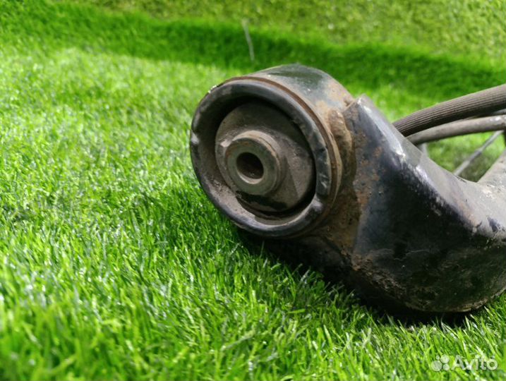 Ступица задняя левая Nissan Lafesta NB30