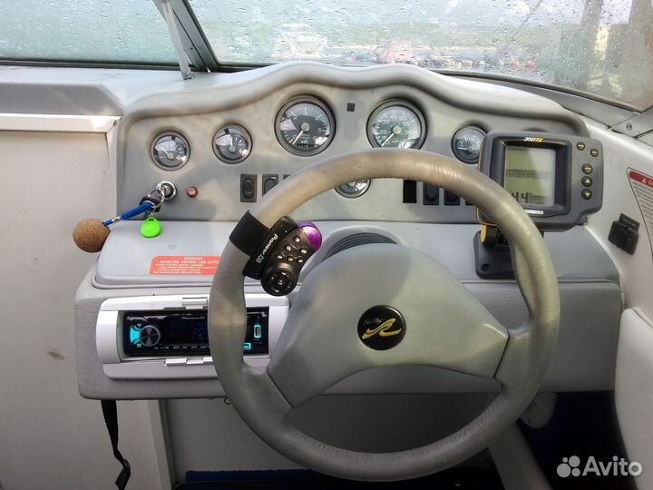 Sea ray 200