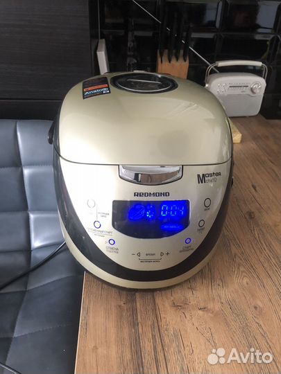 Мультиварка redmond monster chief rmc m-150