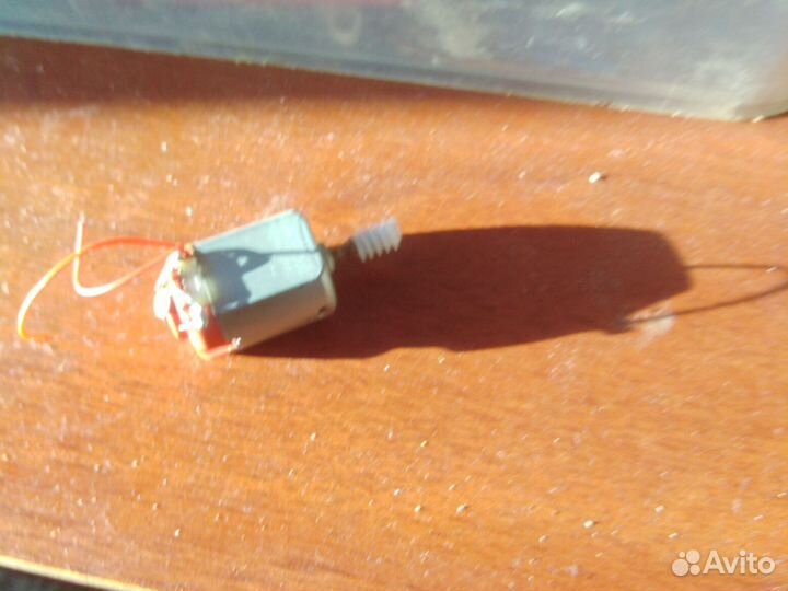 Батарея и мотор