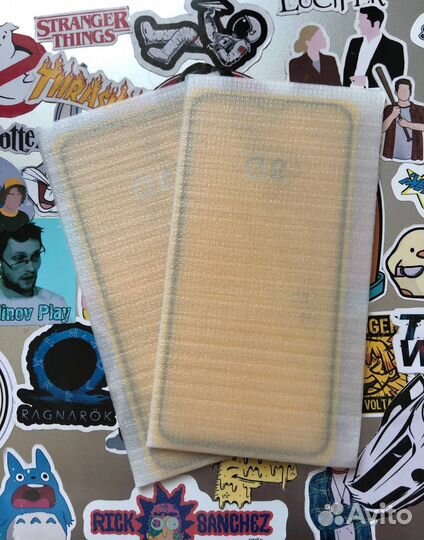 Продам чехлы на айфон xr и зашитные стекла