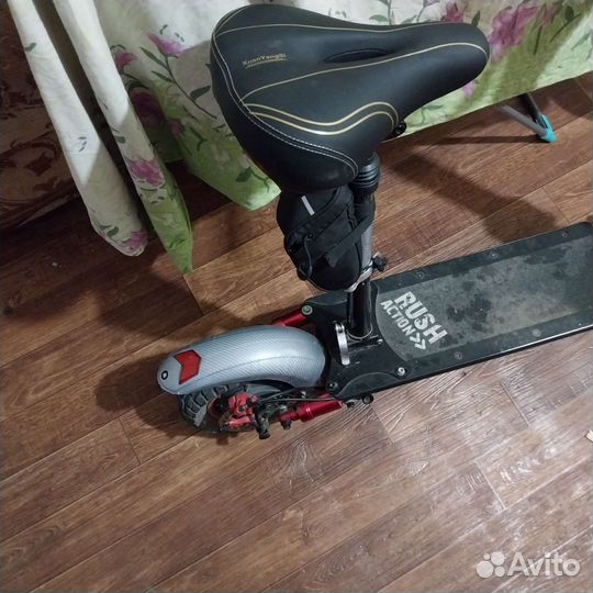 Самокат взрослый электрический бу