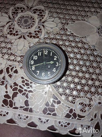 Часы военные