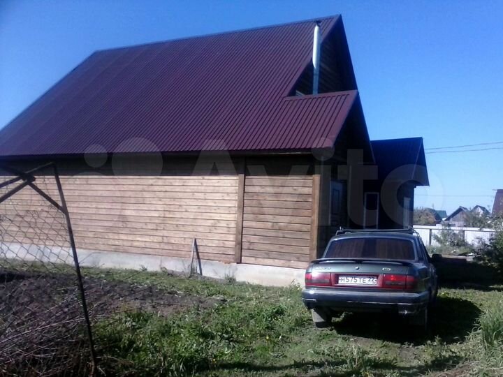 Дом 160 м² на участке 9,8 сот.