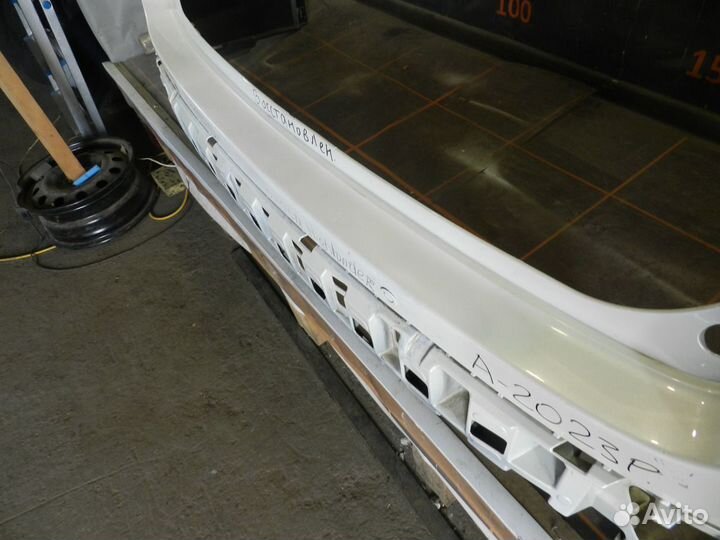 Бампер задний - Toyota Highlander 3