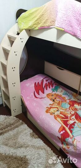 Детская двухярусная кровать с матрасом бу