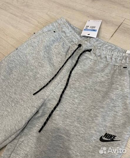 Шорты nike tech fleece
