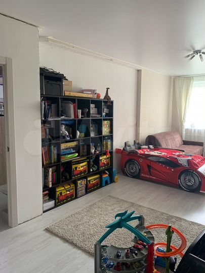 1-к. квартира, 42 м², 1/17 эт.