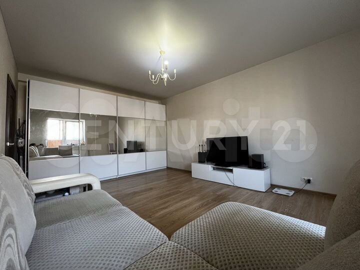2-к. квартира, 67,8 м², 12/14 эт.