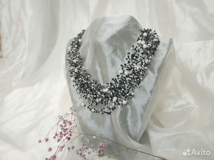 Воздушный чокер из бисера на магнитной застёжке