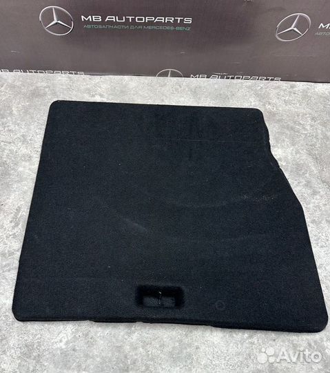 Обшивка задняя Mercedes-Benz C180 W204 M271.820