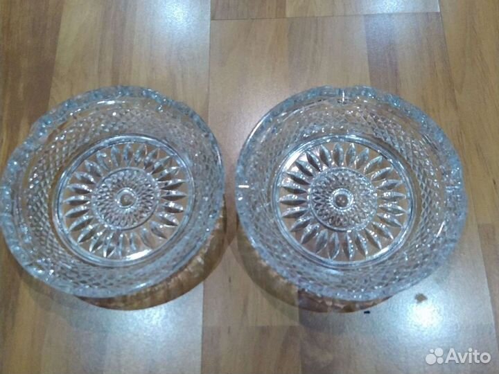 Хрустальная пепельница