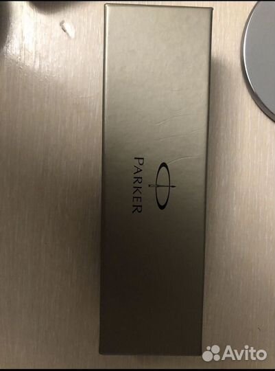 Шариковая ручка «parker”