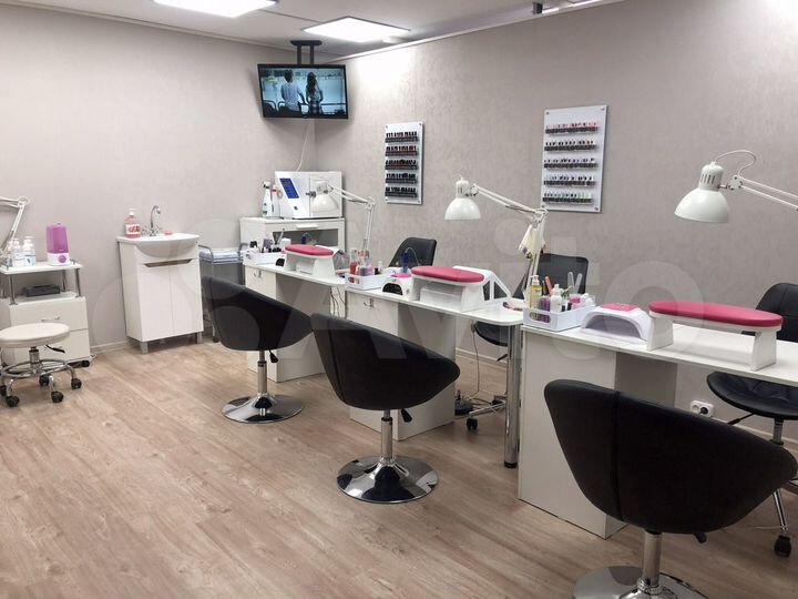Кабинет при салоне красоты, 10 м²