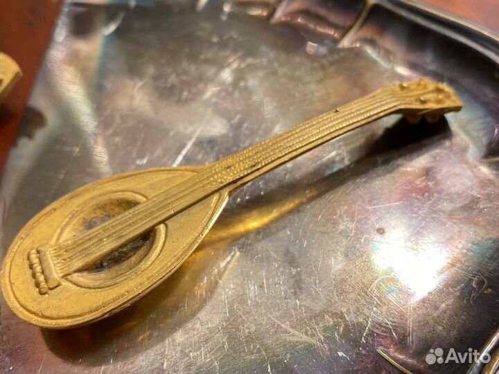 Мандолина бронзовая мини антикварная. Франция