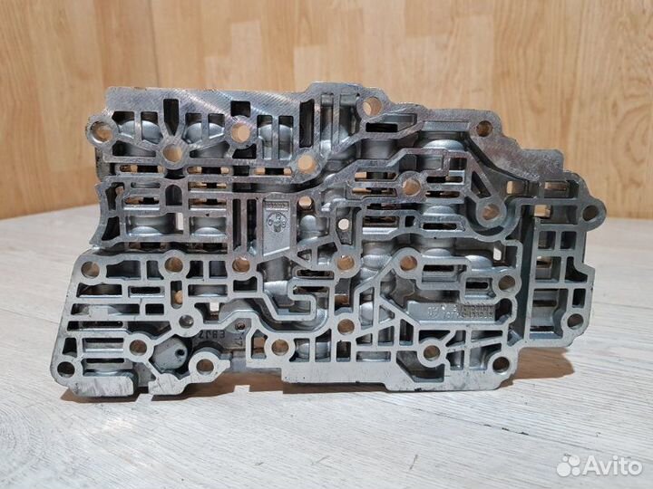 Плита блока клапанов Ford Tourneo Connect jqga