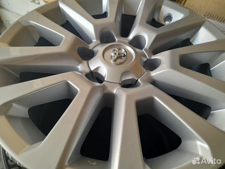 Диски Toyota LC150 R18 6/139.7 Оригинал