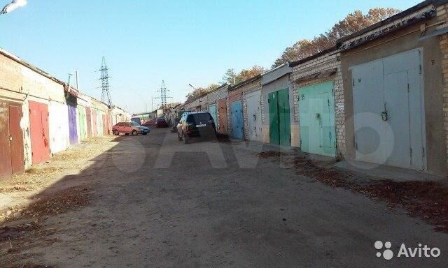 Гараж, > 30 м²